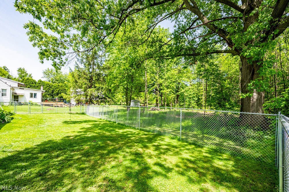 2279 Reeves Road NE Howland OH 44483