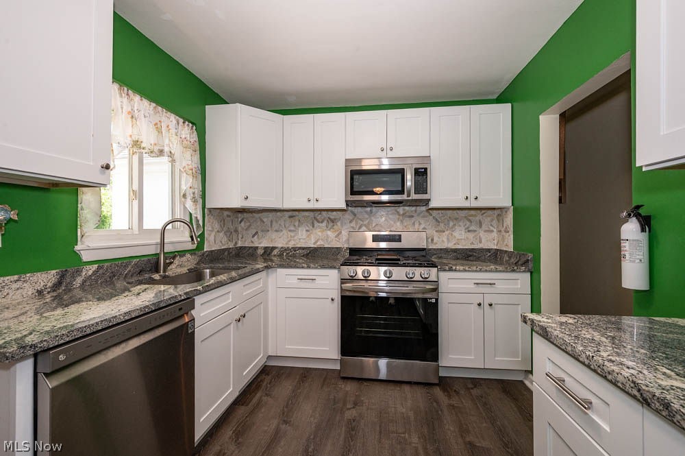 2279 Reeves Road NE Howland OH 44483