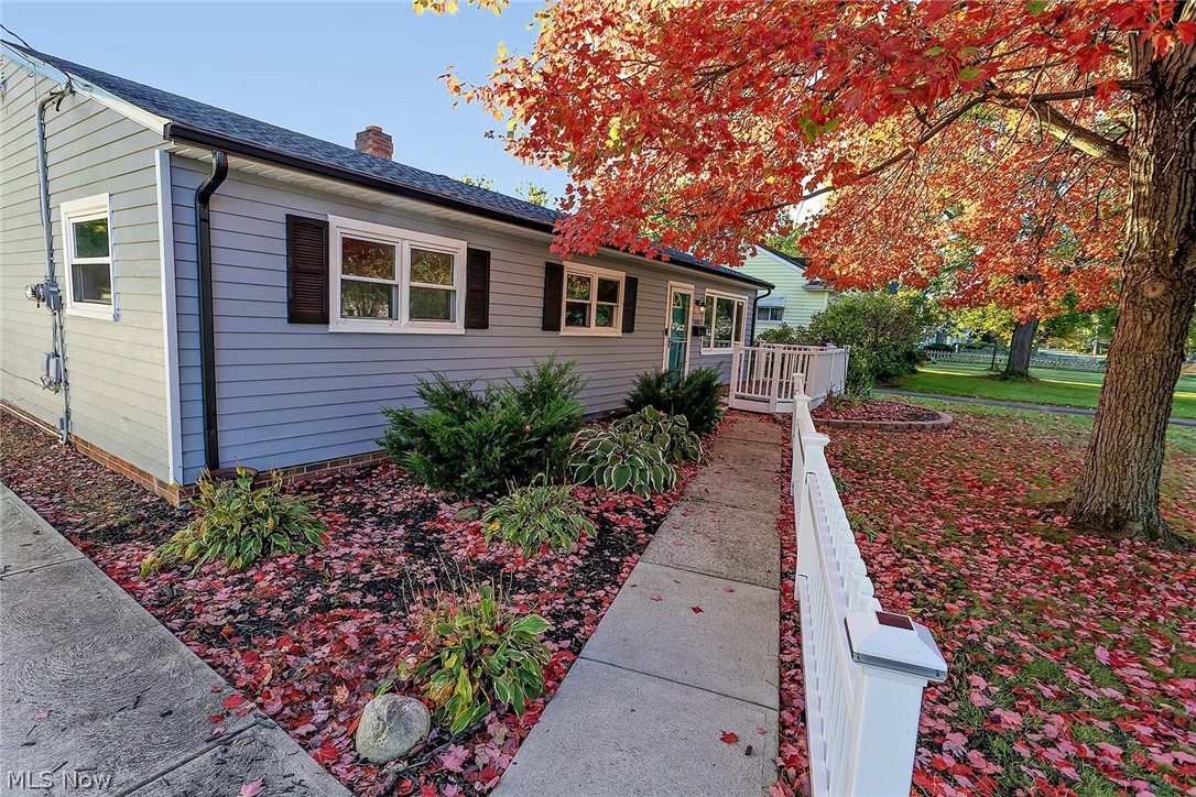 5573 Decker Road North Olmsted OH 44070