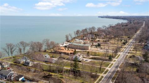 24636 Lake Road Bay Village OH 44140