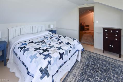 24636 Lake Road Bay Village OH 44140