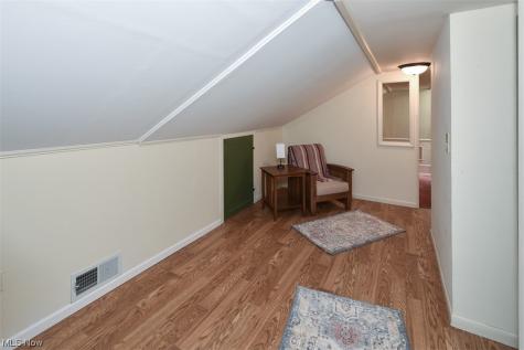 24636 Lake Road Bay Village OH 44140