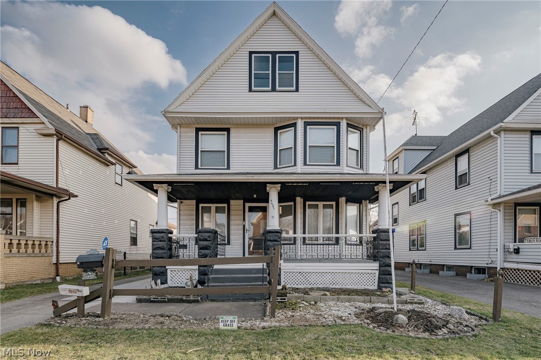 4602 Beta Avenue Newburgh Heights OH 44105