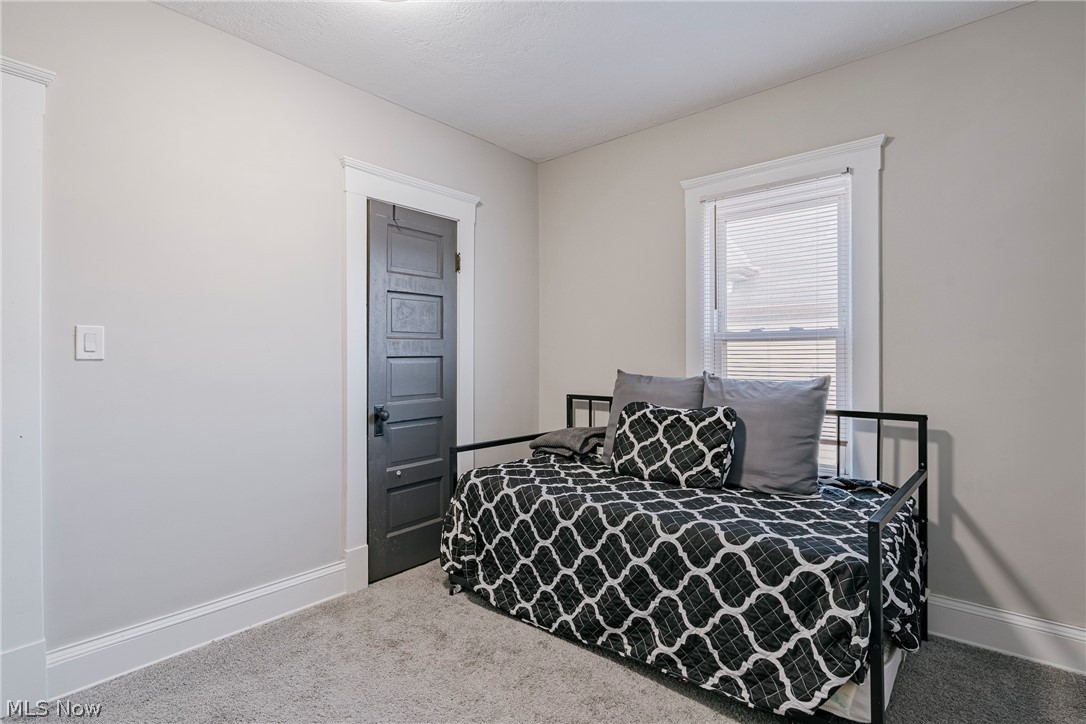 4602 Beta Avenue Newburgh Heights OH 44105
