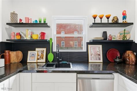 9918 Quebec Avenue Cleveland OH 44106