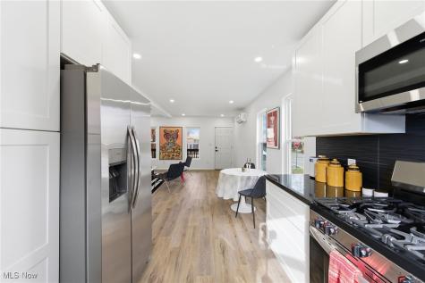 9918 Quebec Avenue Cleveland OH 44106