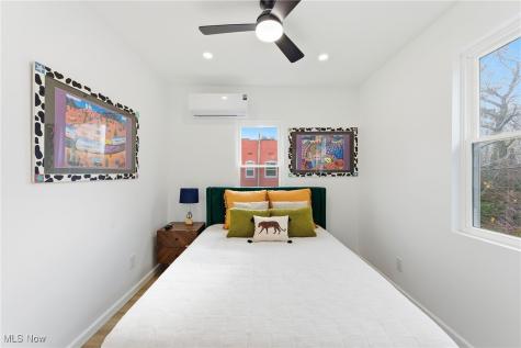 9918 Quebec Avenue Cleveland OH 44106