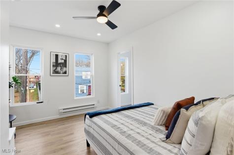 9918 Quebec Avenue Cleveland OH 44106