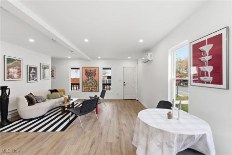 9918 Quebec Avenue Cleveland OH 44106