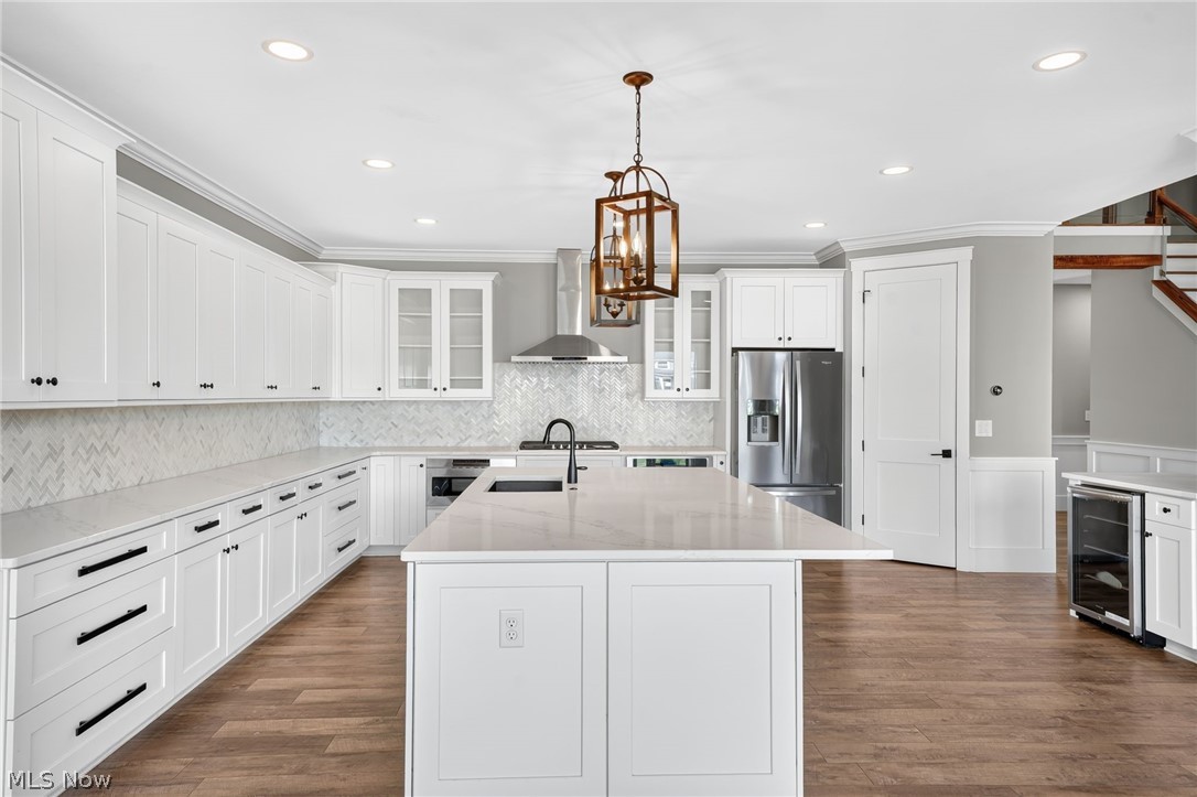 4286 Saint Theresa Boulevard Avon OH 44011