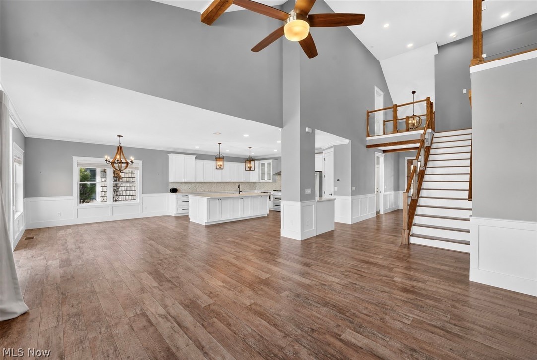 4286 Saint Theresa Boulevard Avon OH 44011