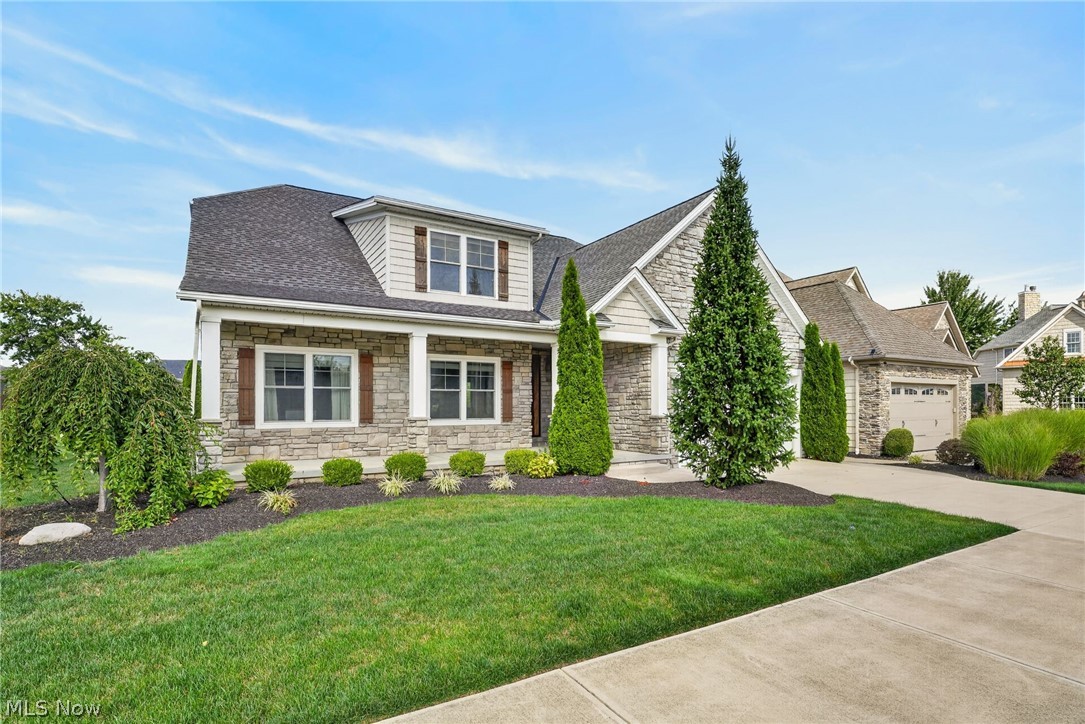 4286 Saint Theresa Boulevard Avon OH 44011