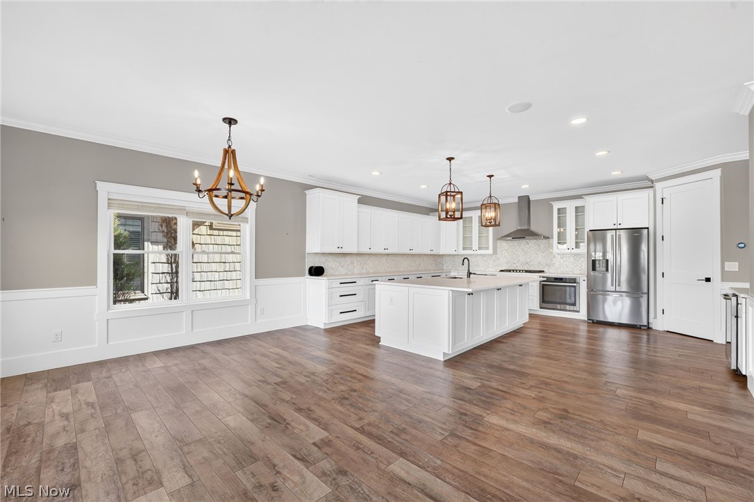 4286 Saint Theresa Boulevard Avon OH 44011