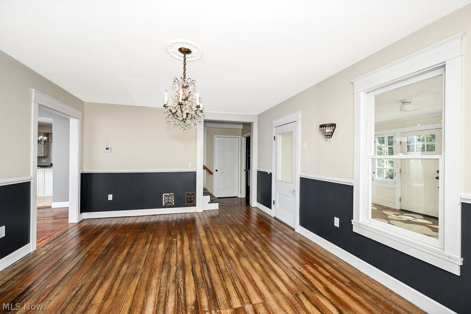 302 Merriman Road Akron OH 44303