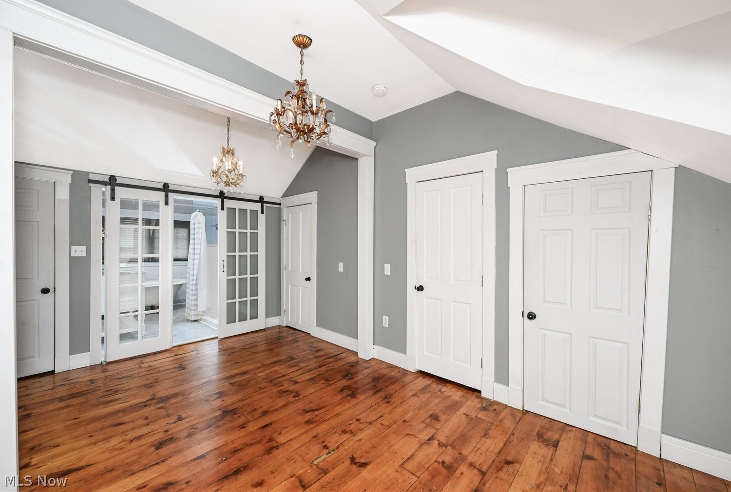 302 Merriman Road Akron OH 44303