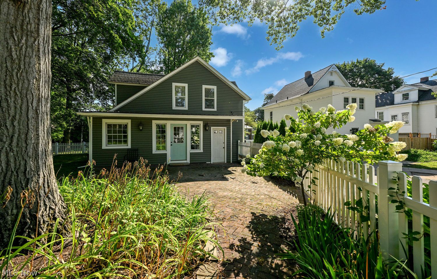302 Merriman Road Akron OH 44303