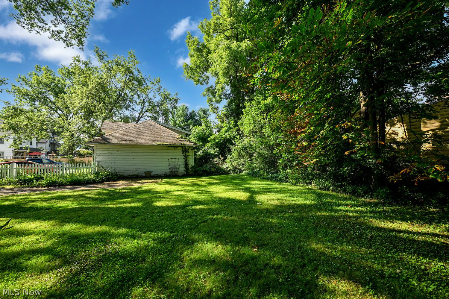 302 Merriman Road Akron OH 44303