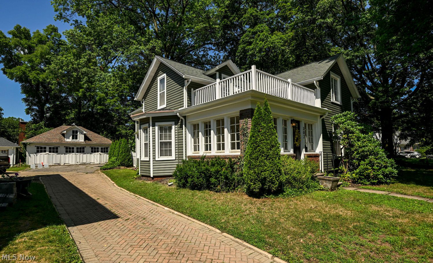 302 Merriman Road Akron OH 44303