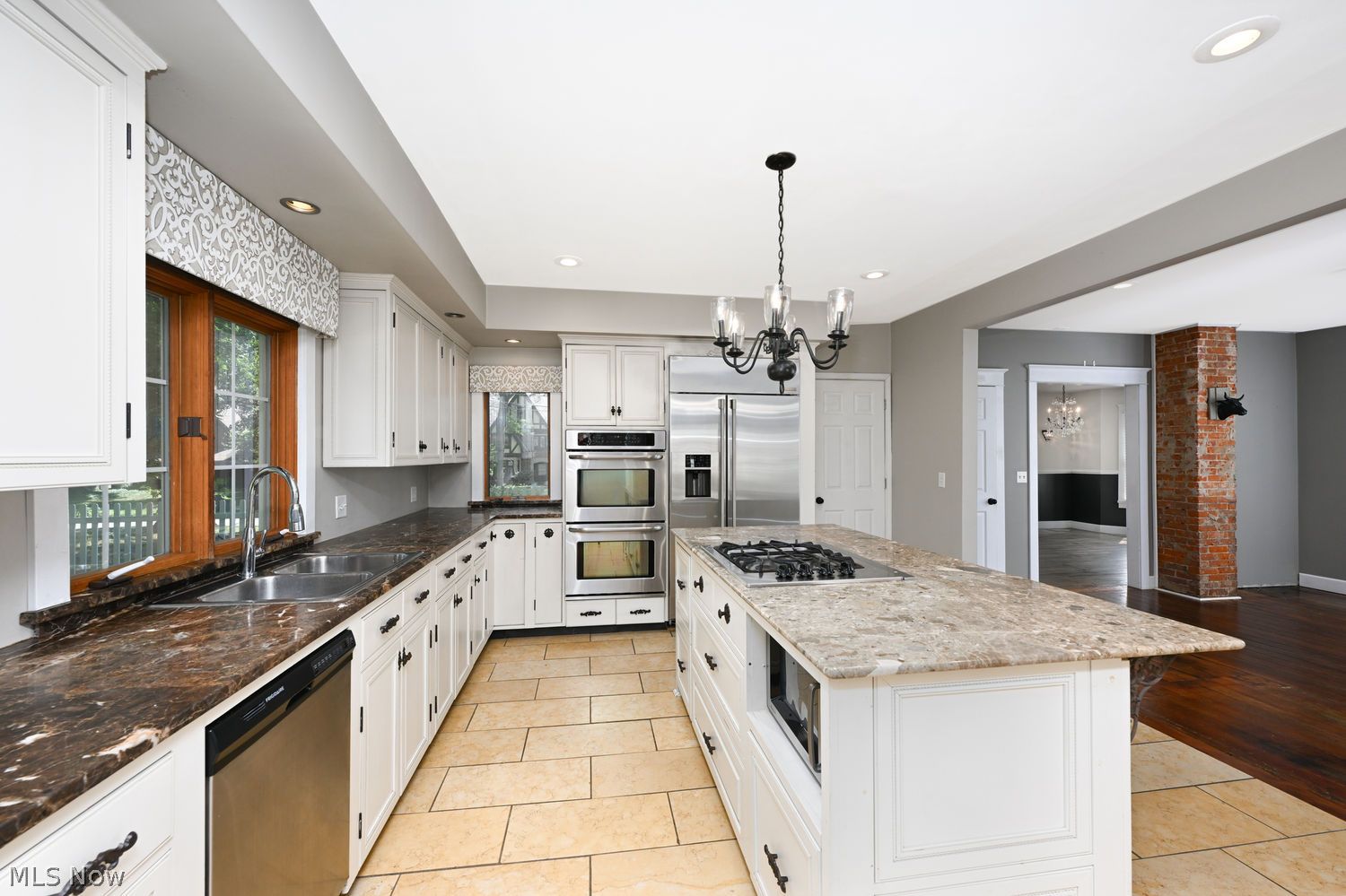 302 Merriman Road Akron OH 44303
