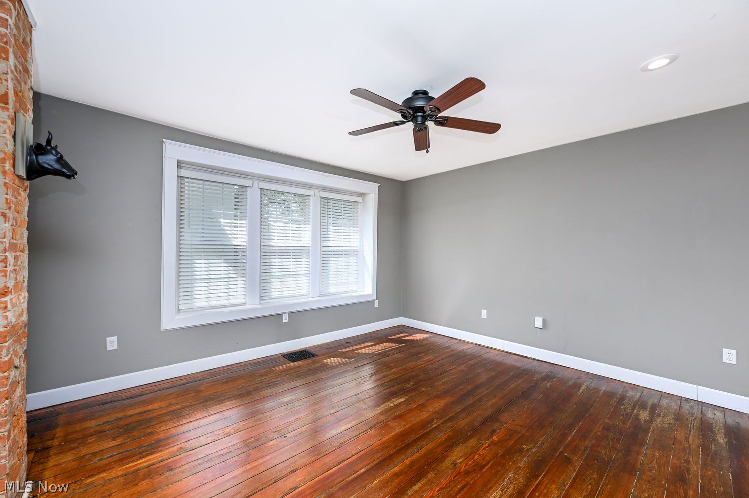 302 Merriman Road Akron OH 44303
