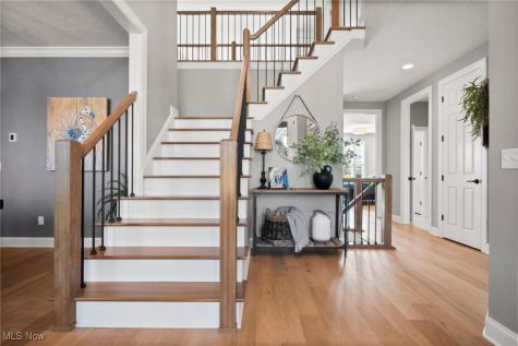 32577 Muirfield Drive Avon Lake OH 44012