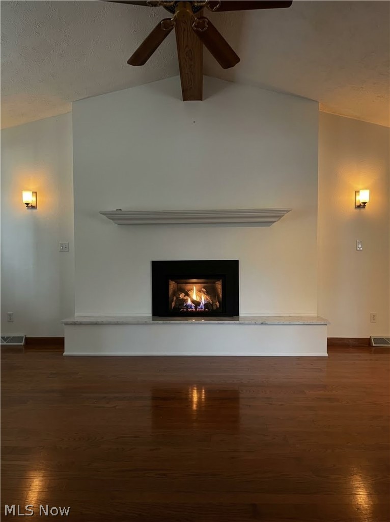 1916 Brookfield Road Hubbard OH 44425