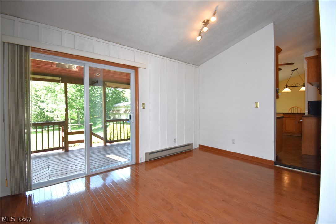 1916 Brookfield Road Hubbard OH 44425
