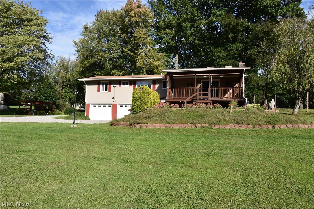 1916 Brookfield Road Hubbard OH 44425
