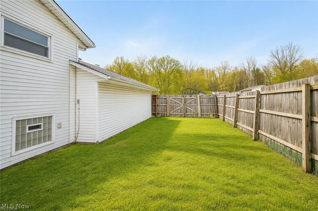 6501 Fox Tail Lane Amherst OH 44001