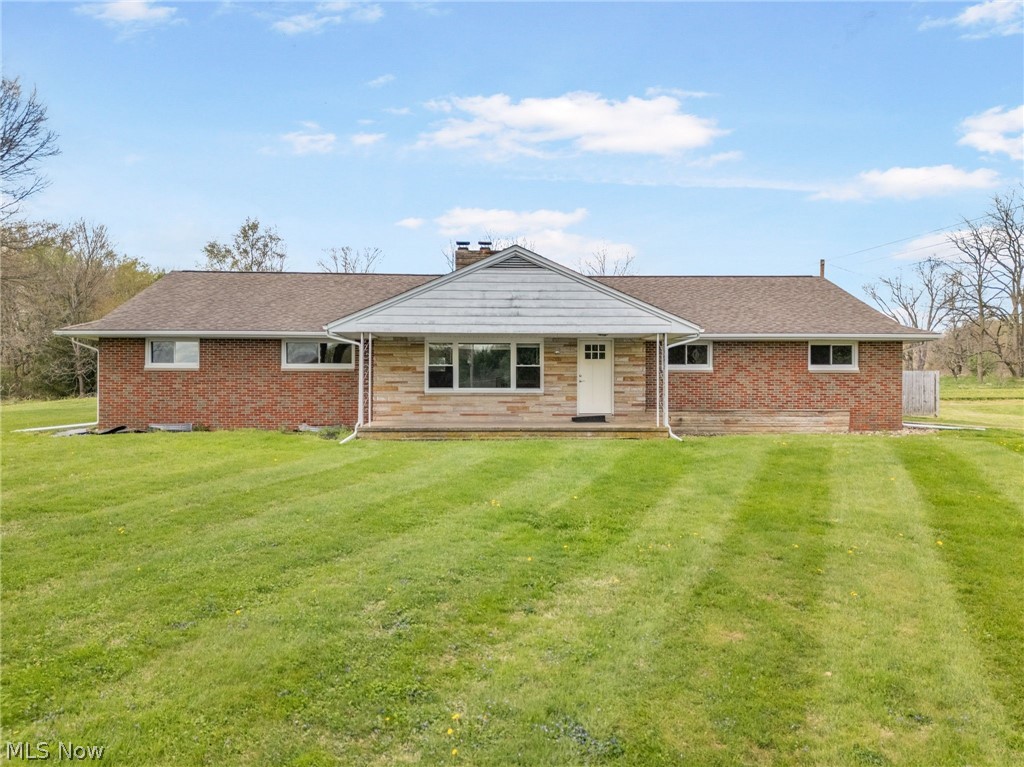 14177 Millersburg Road SW Navarre OH 44662