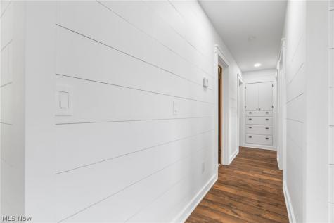 14177 Millersburg Road SW Navarre OH 44662