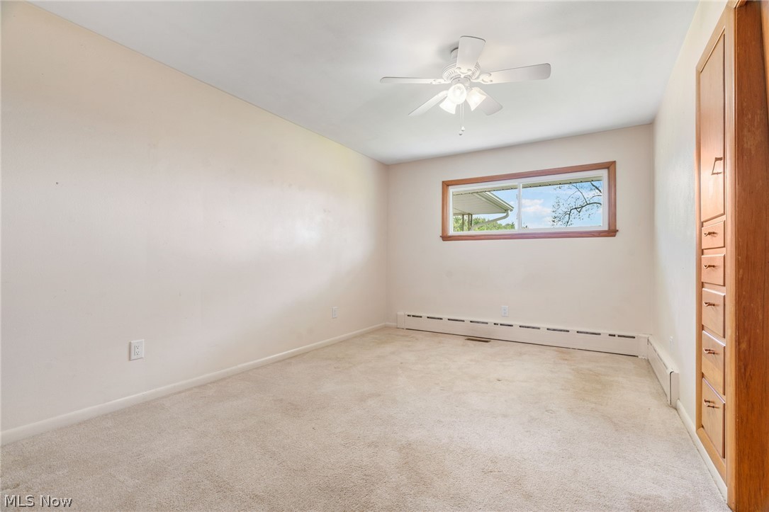 14177 Millersburg Road SW Navarre OH 44662