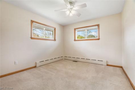14177 Millersburg Road SW Navarre OH 44662