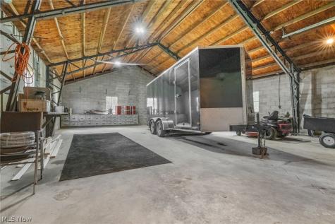 14177 Millersburg Road SW Navarre OH 44662
