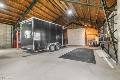14177 Millersburg Road SW Navarre OH 44662