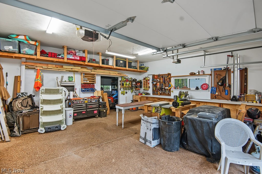 1533 Lake Drive Hubbard OH 44425