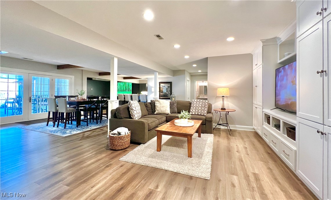 9299 White Oak Road Kirtland OH 44094