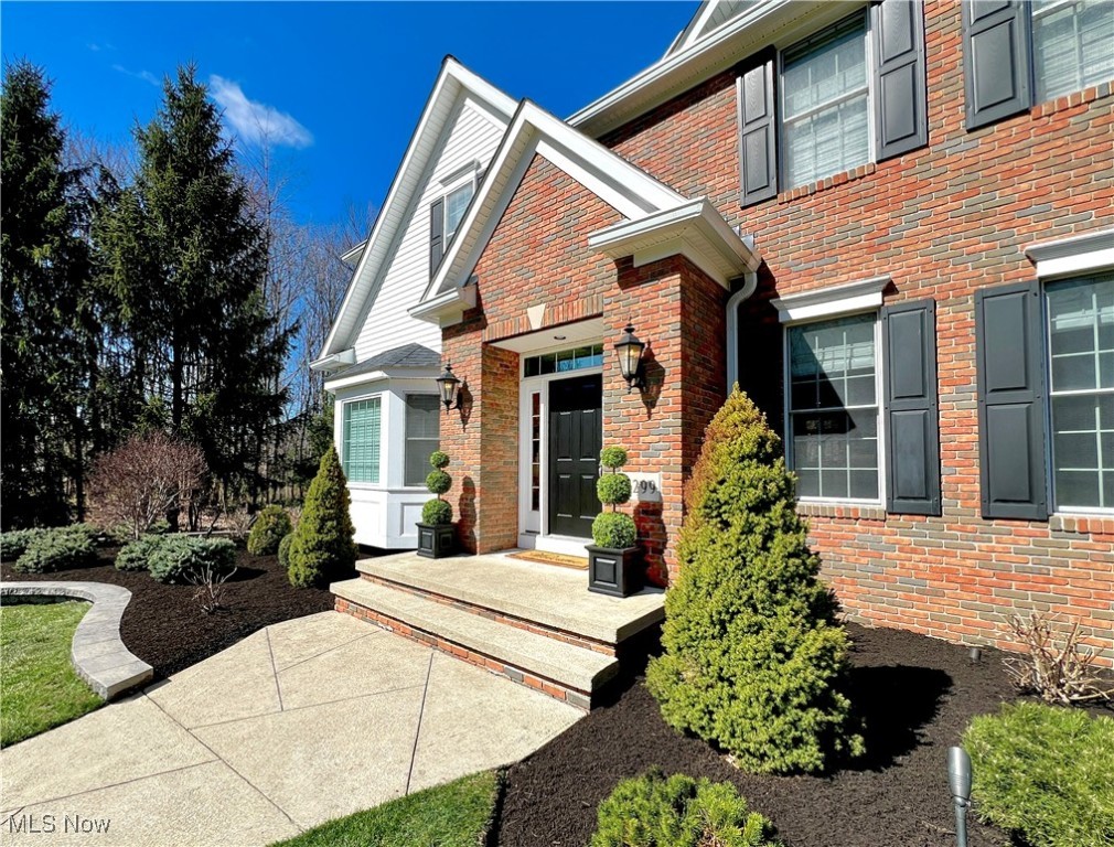 9299 White Oak Road Kirtland OH 44094