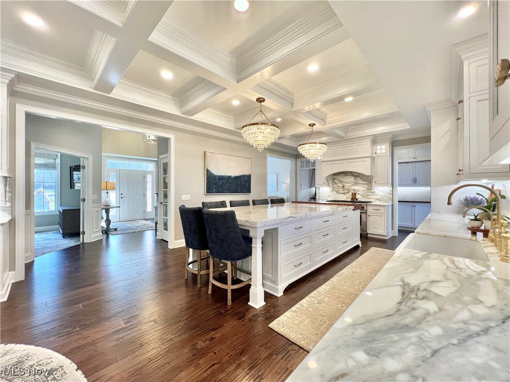 9299 White Oak Road Kirtland OH 44094