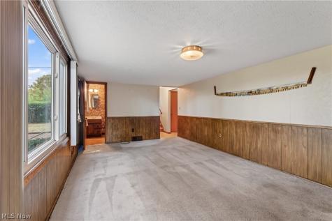 5715 Skyline Drive Seven Hills OH 44131