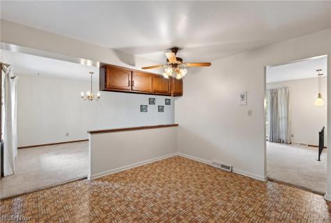 5715 Skyline Drive Seven Hills OH 44131