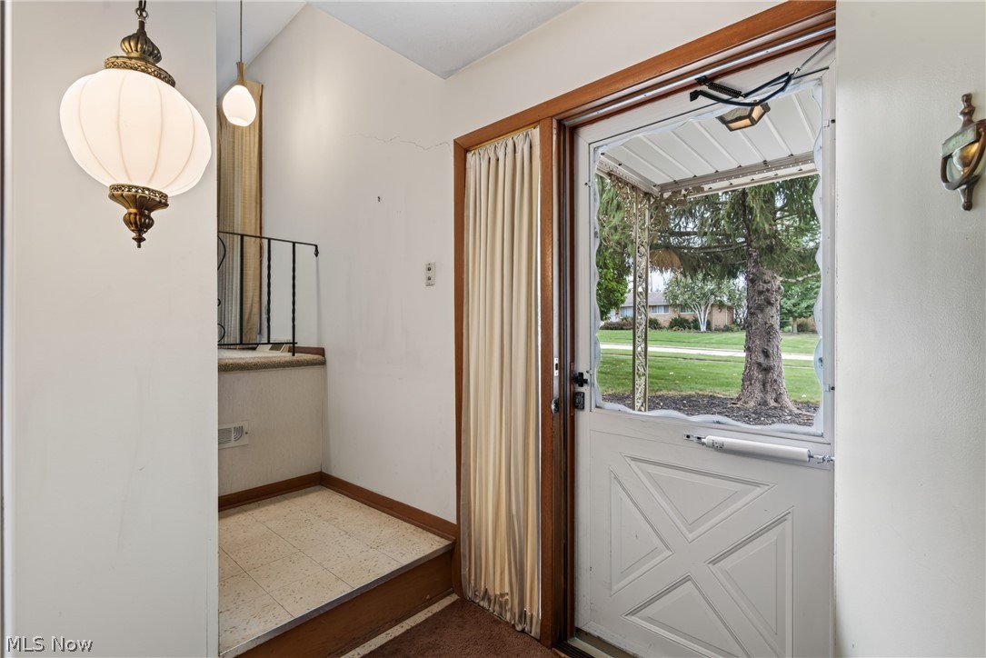 5715 Skyline Drive Seven Hills OH 44131