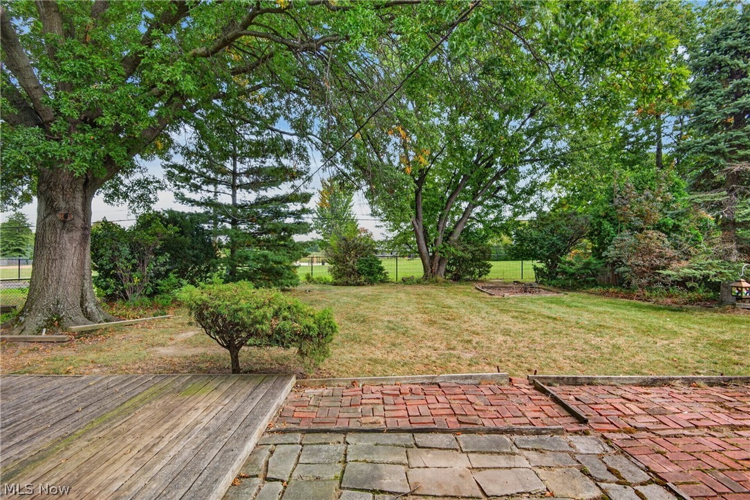 5715 Skyline Drive Seven Hills OH 44131