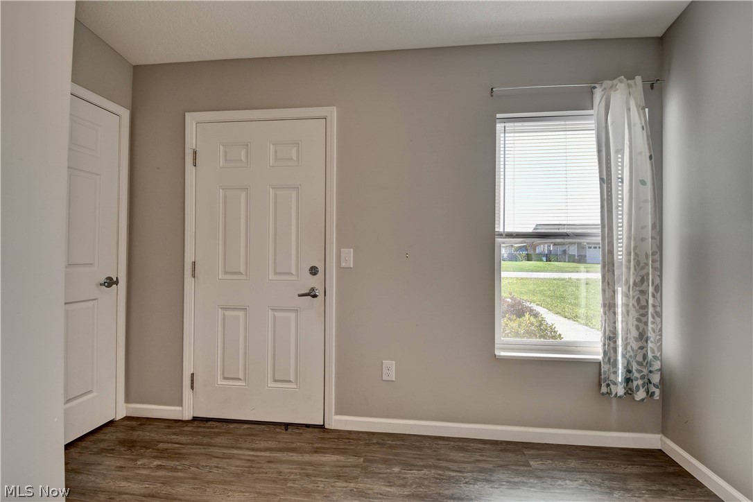 586 Keim Drive NW Strasburg OH 44680
