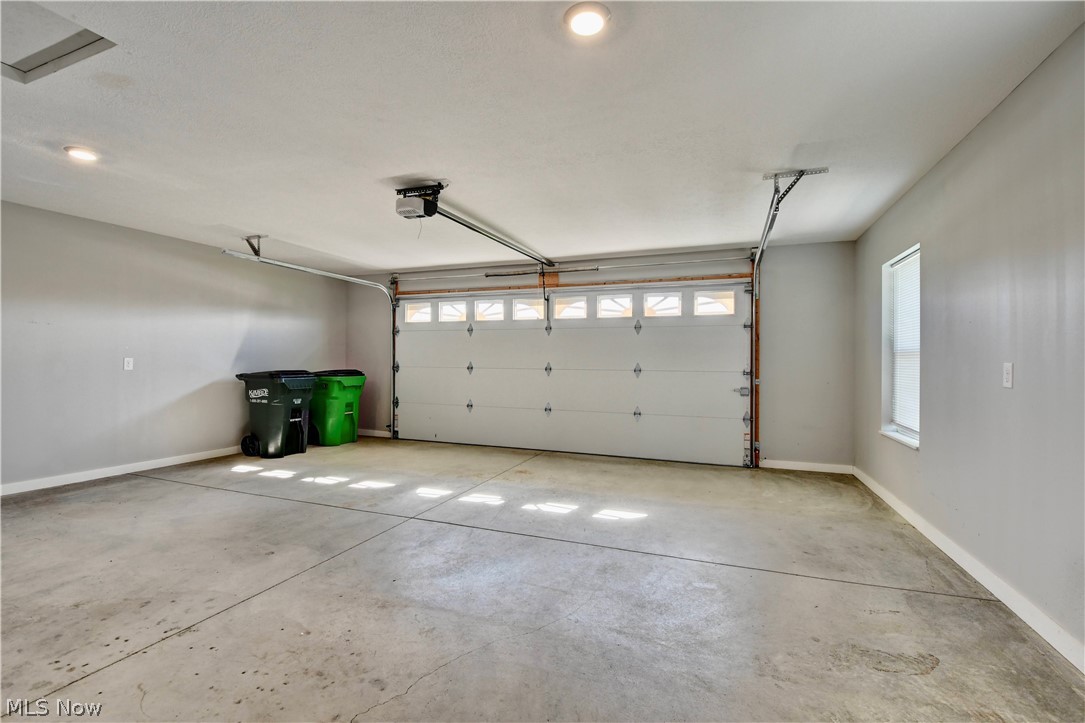 586 Keim Drive NW Strasburg OH 44680