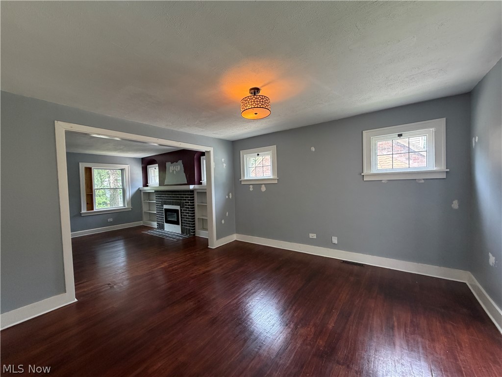 951 Roanoke Road Cleveland Heights OH 44121