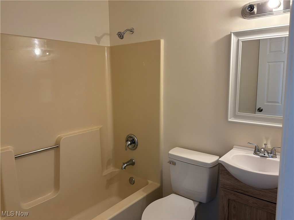 656 Hazelwood Drive Vermilion OH 44089