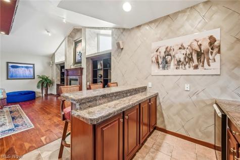 525 Carlotta Drive Youngstown OH 44504