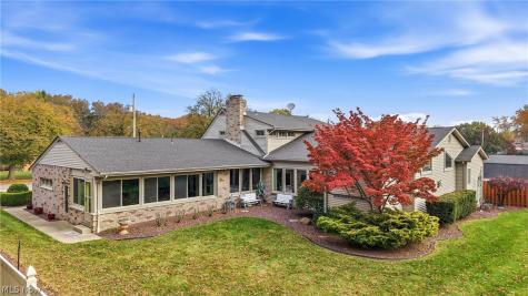 525 Carlotta Drive Youngstown OH 44504