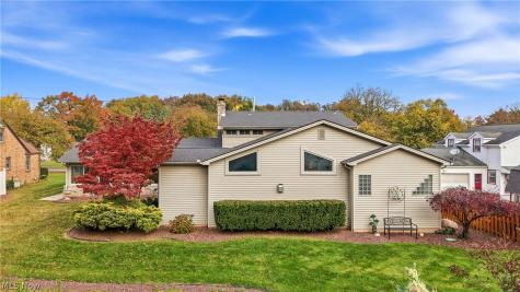 525 Carlotta Drive Youngstown OH 44504